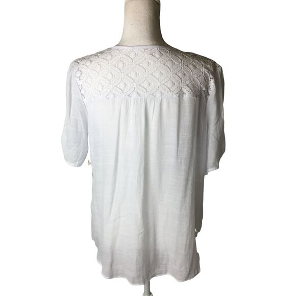 NWT Ivy Ridge, Button Front Blouse Lace Tie Front Size Medium - Picture 4 of 10
